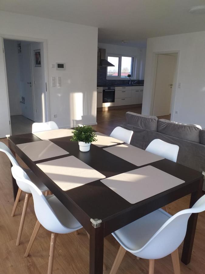 Neubau Appartement Mit Terasse, Privater Eingang,Parkplatz,Kueche Fürth Екстериор снимка