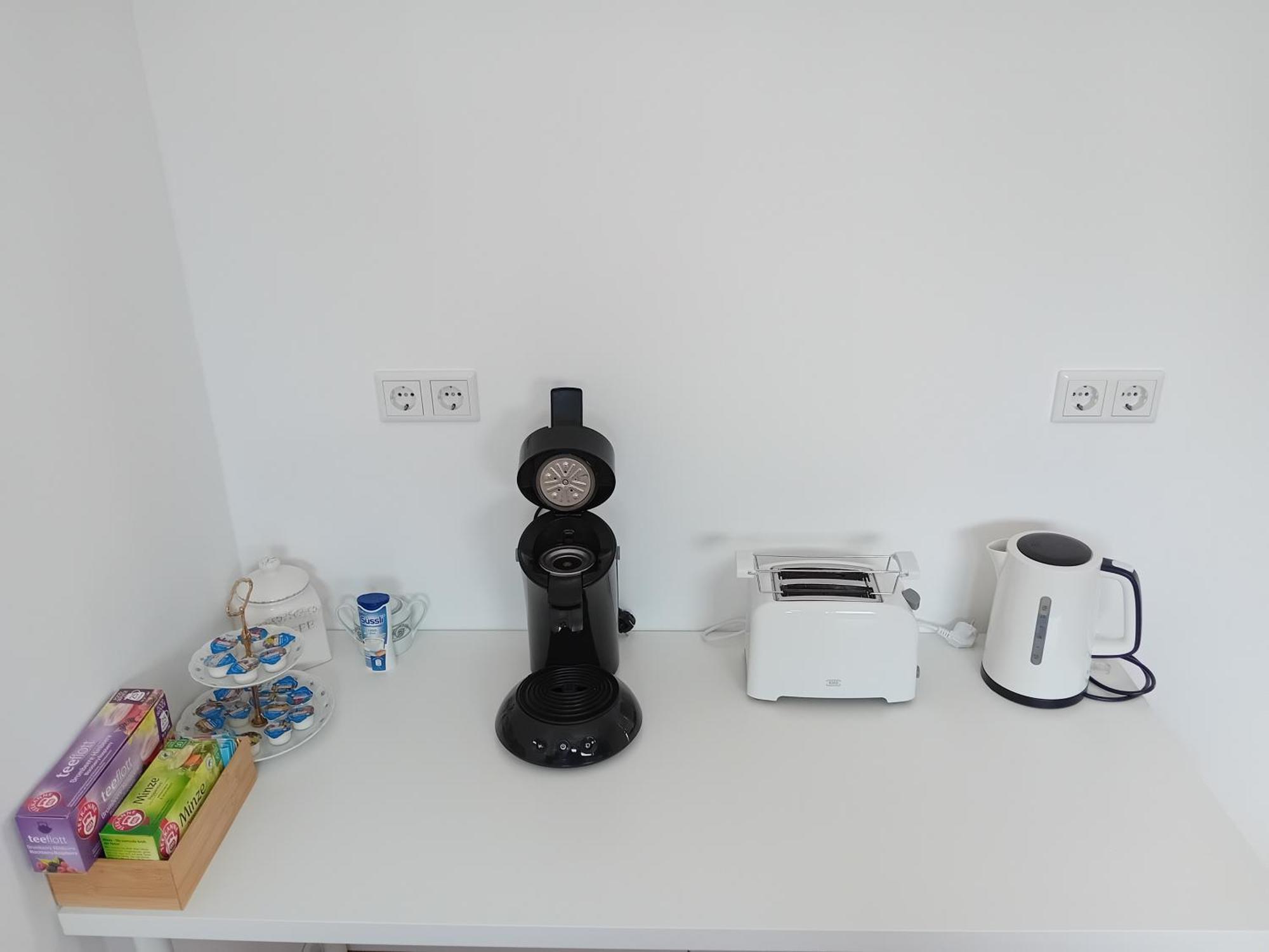 Neubau Appartement Mit Terasse, Privater Eingang,Parkplatz,Kueche Fürth Екстериор снимка