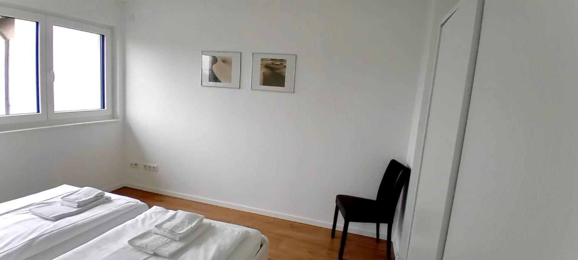 Neubau Appartement Mit Terasse, Privater Eingang,Parkplatz,Kueche Fürth Екстериор снимка